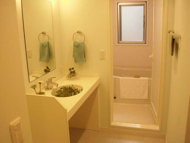 シャワールーム