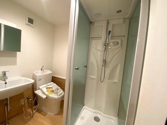 シャワールーム