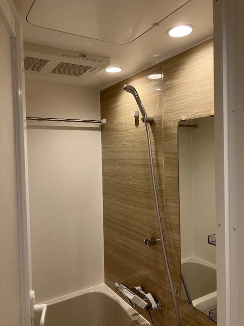 シャワールーム