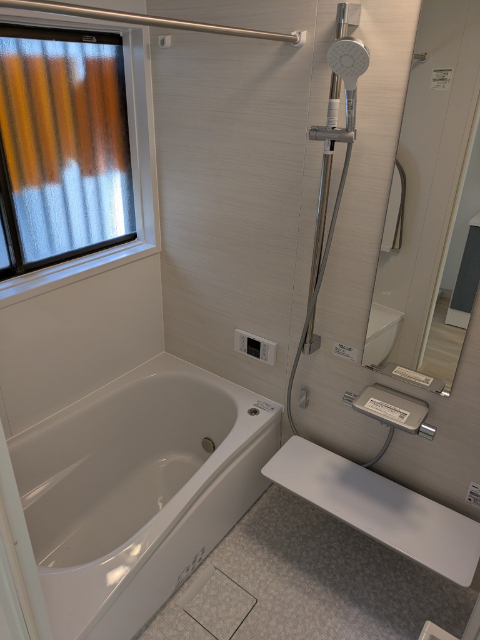 シャワールーム