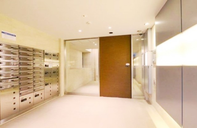 建物エントランス