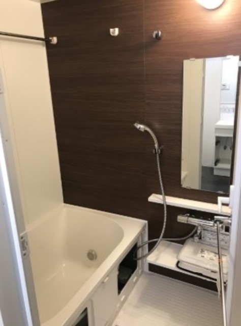 シャワールーム