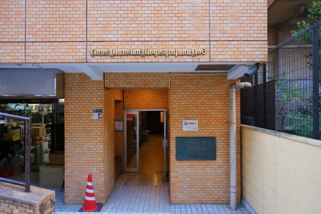 建物エントランス