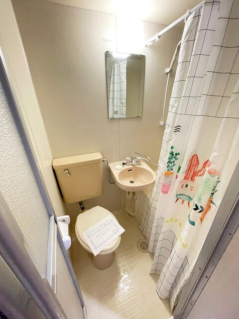 シャワールーム