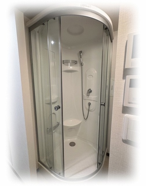 シャワールーム