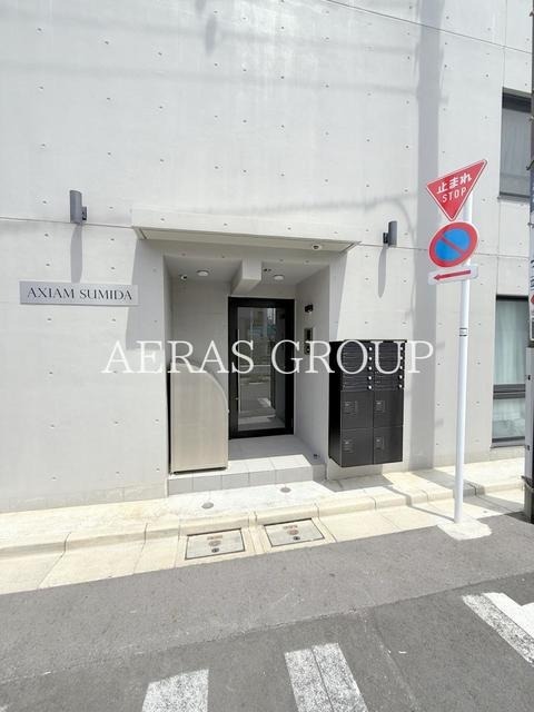 建物エントランス