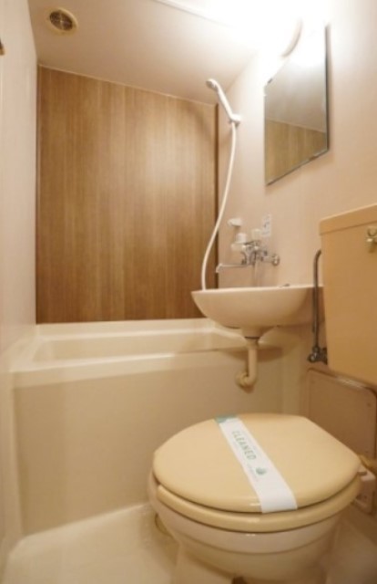 シャワールーム