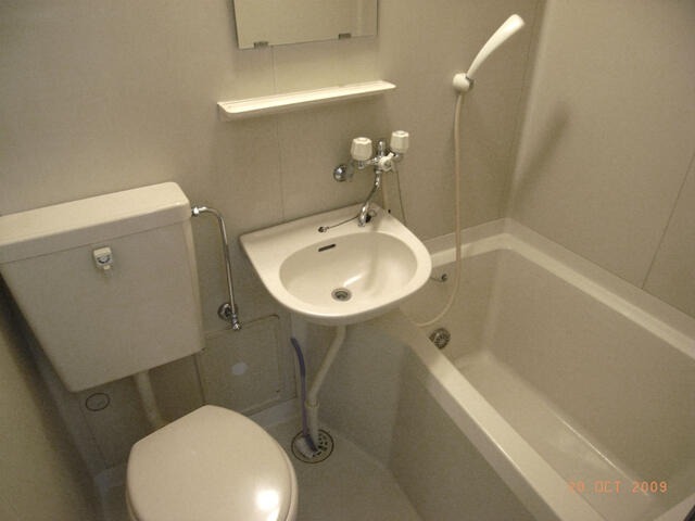 シャワールーム