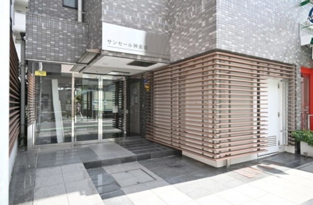 建物エントランス