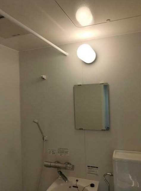 シャワールーム