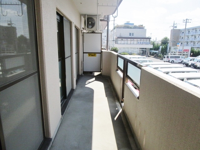 バルコニー