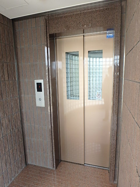 ロビー