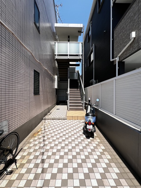 建物エントランス