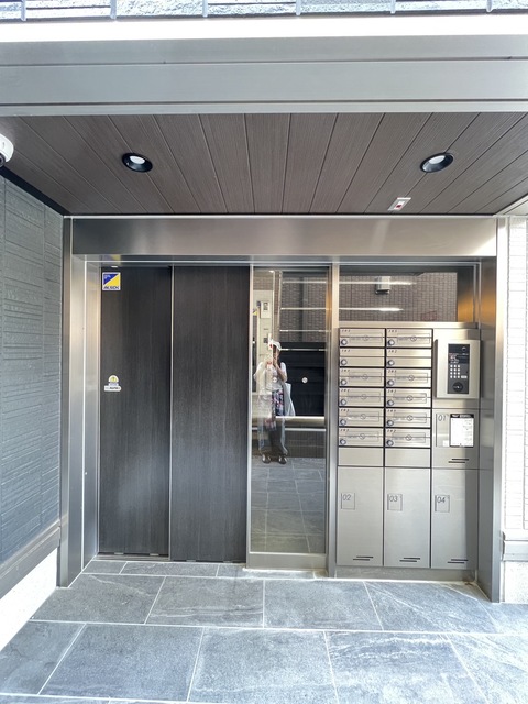 建物エントランス