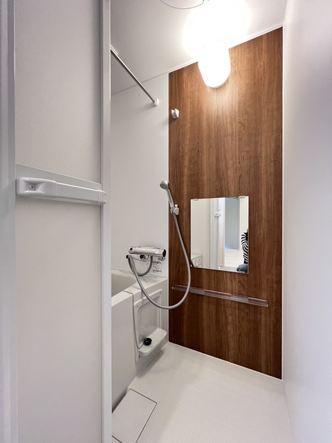 シャワールーム