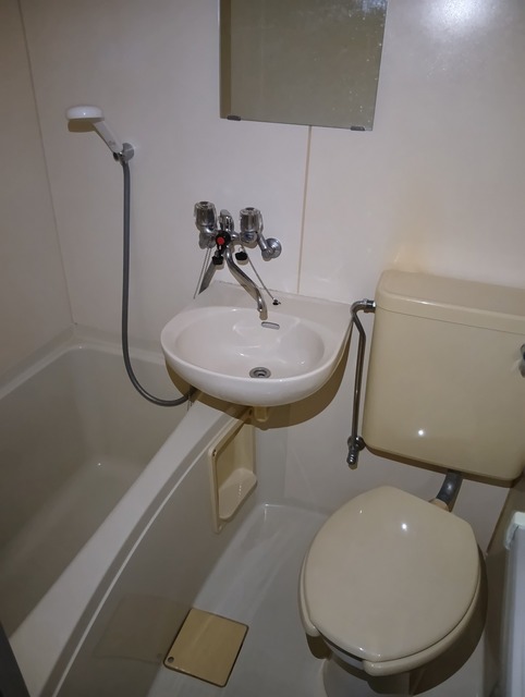 シャワールーム