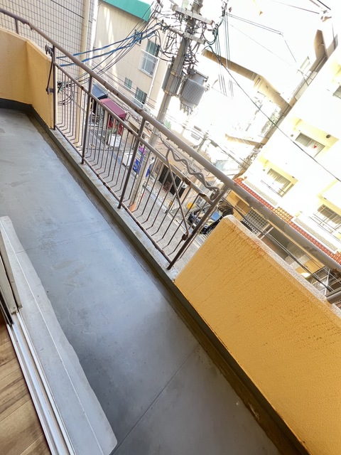 バルコニー