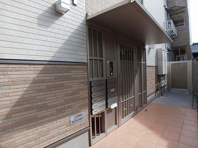 建物エントランス