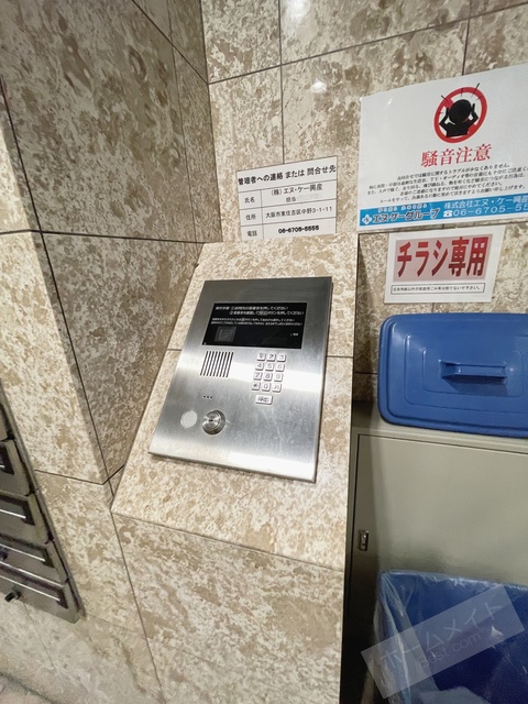 建物エントランス