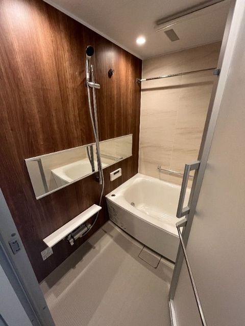 シャワールーム