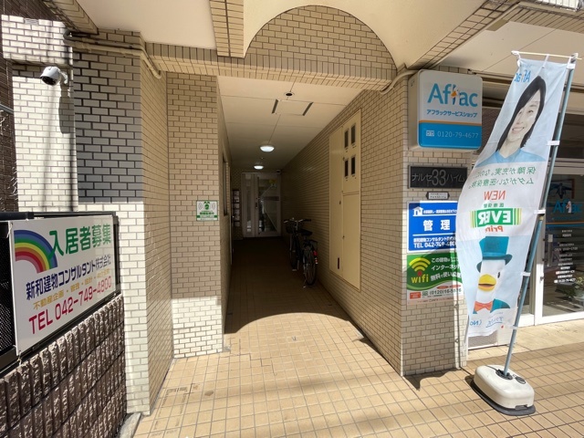 建物エントランス