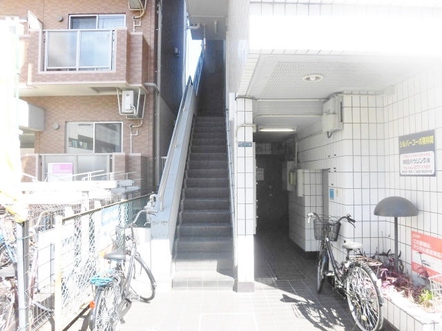 ロビー
