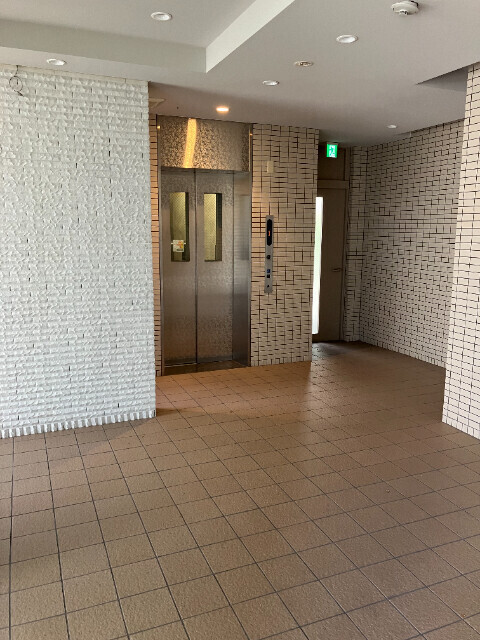 ロビー