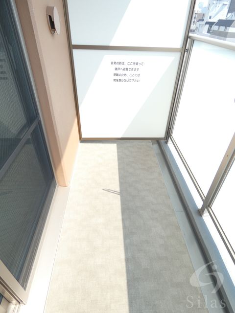 バルコニー