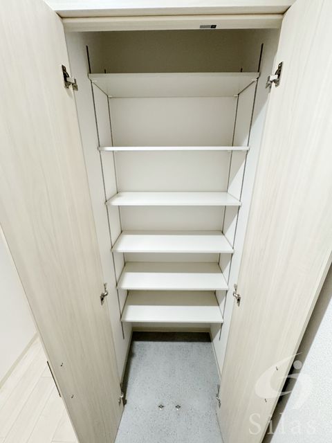 収納