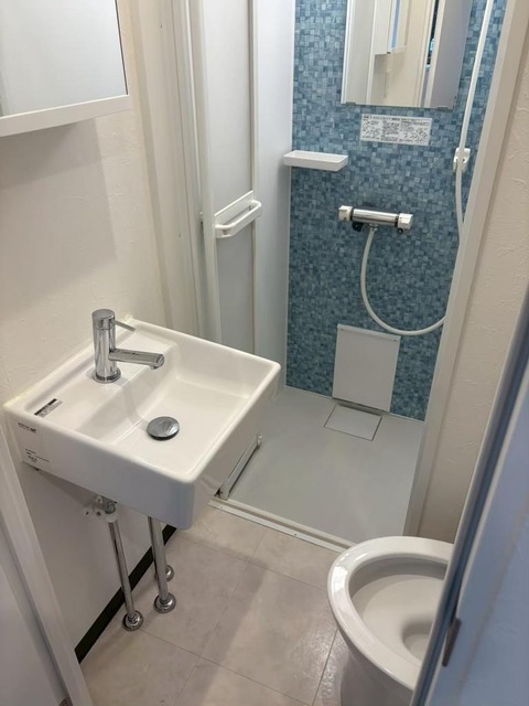 シャワールーム