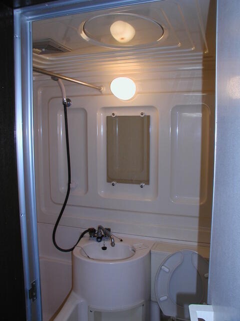 シャワールーム