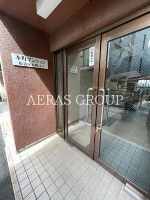 建物エントランス