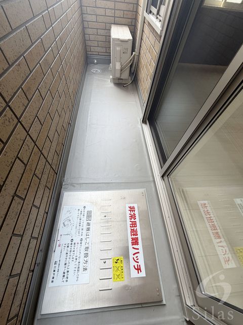 バルコニー