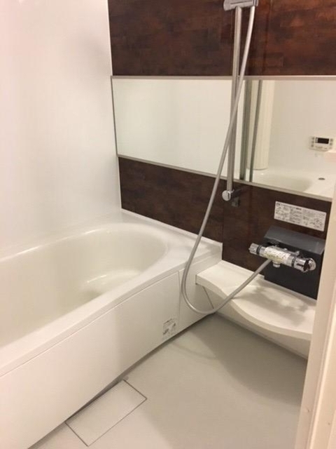 シャワールーム