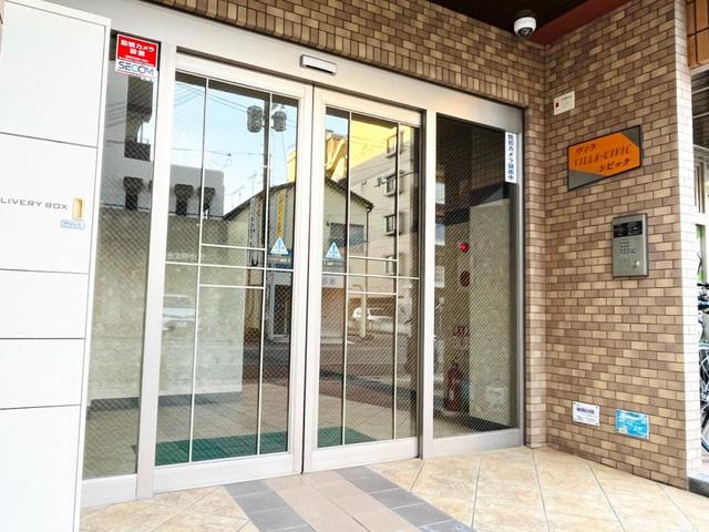 建物エントランス