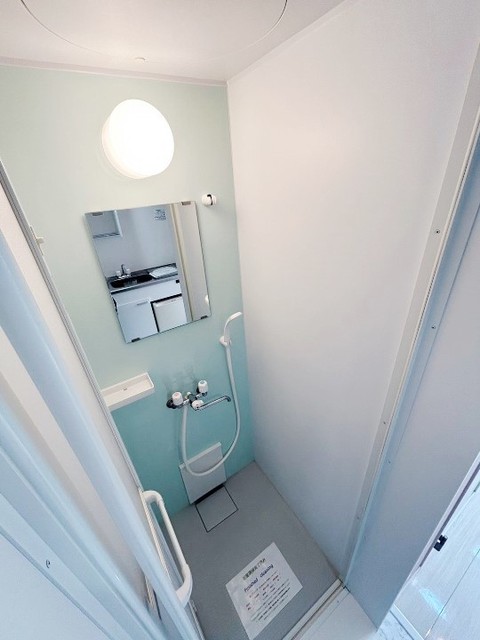 シャワールーム