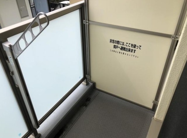 バルコニー