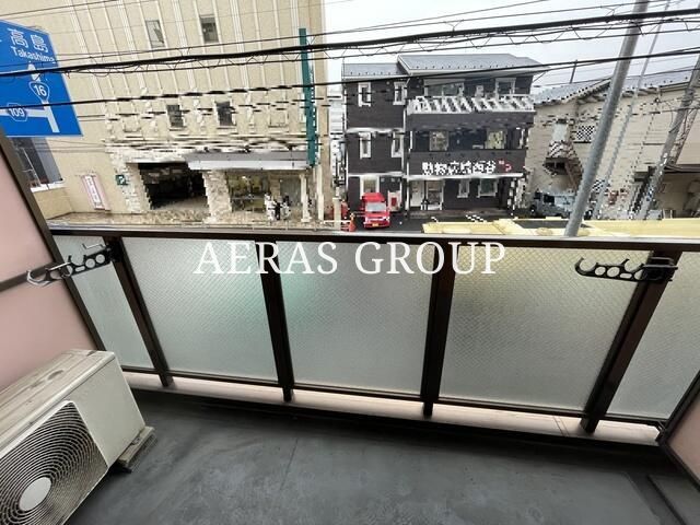 バルコニー