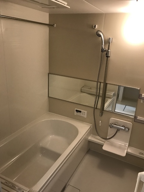 シャワールーム