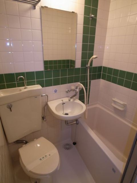 シャワールーム