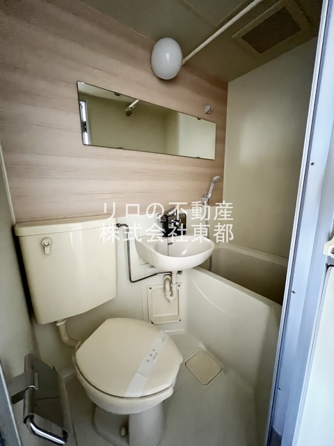 シャワールーム