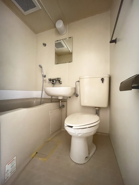 シャワールーム