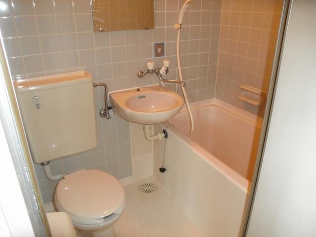 シャワールーム