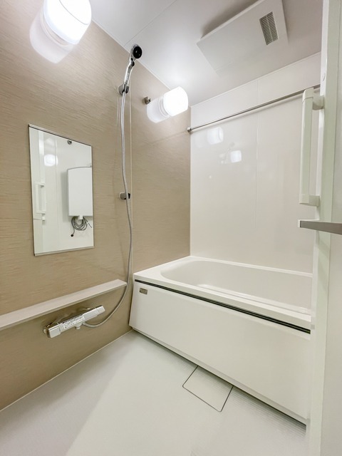 シャワールーム