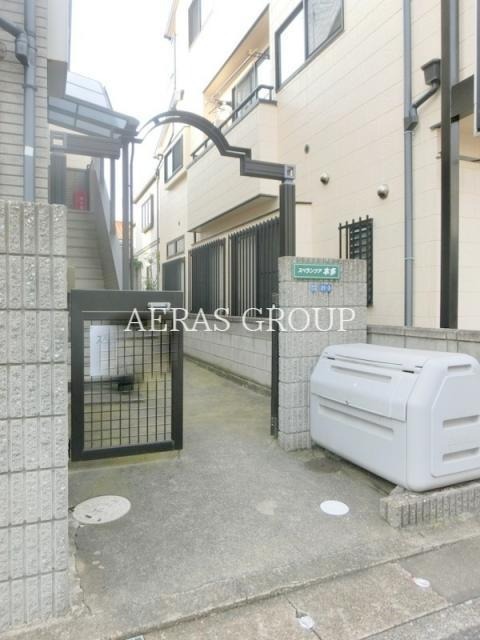 建物エントランス